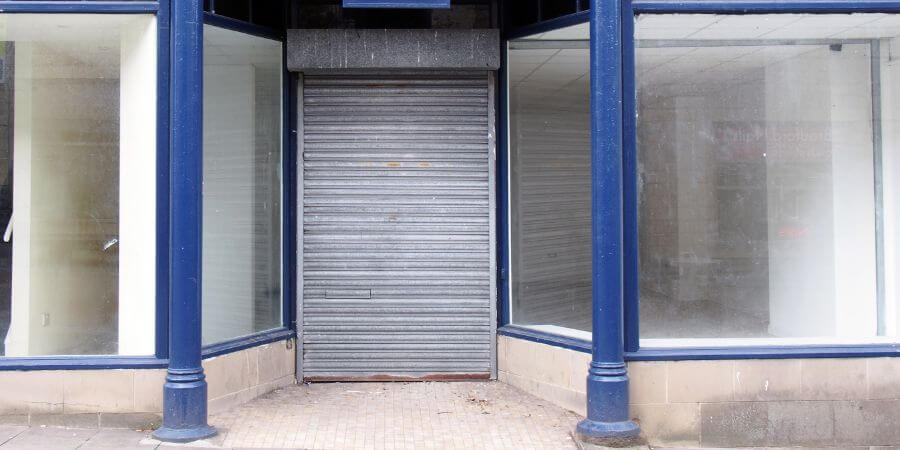 ¿Cuándo y cómo se puede llevar a cabo un desahucio de un local comercial?