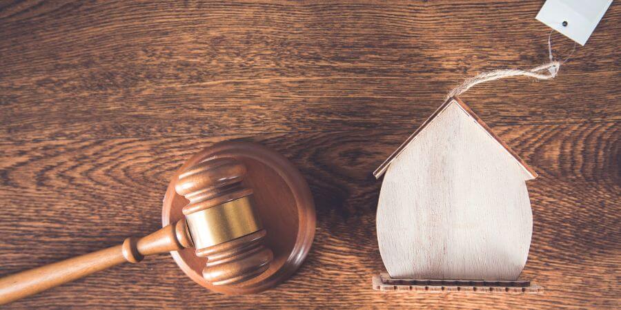 ¿Qué es la cesión de remate y en qué afecta a una subasta?